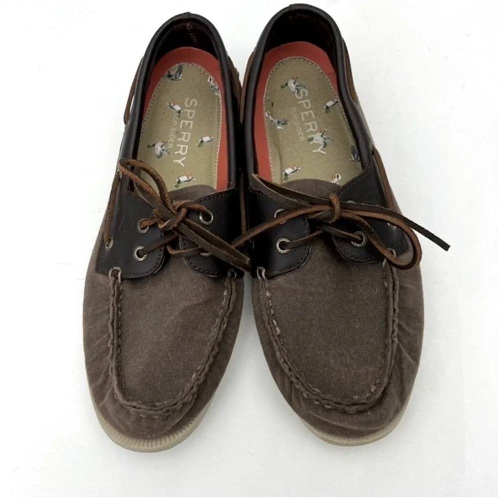 Sperry eye boat